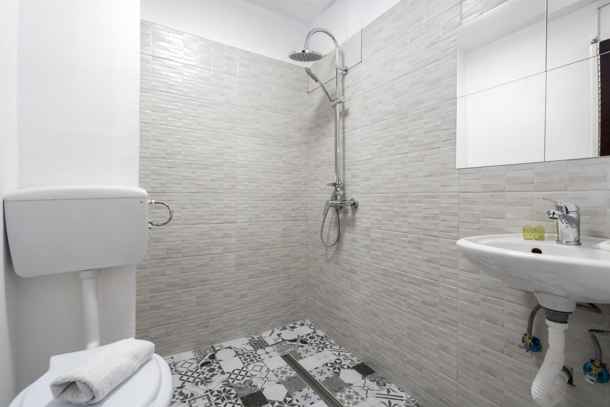 The Nest Apartment Bucharest Exterior photo